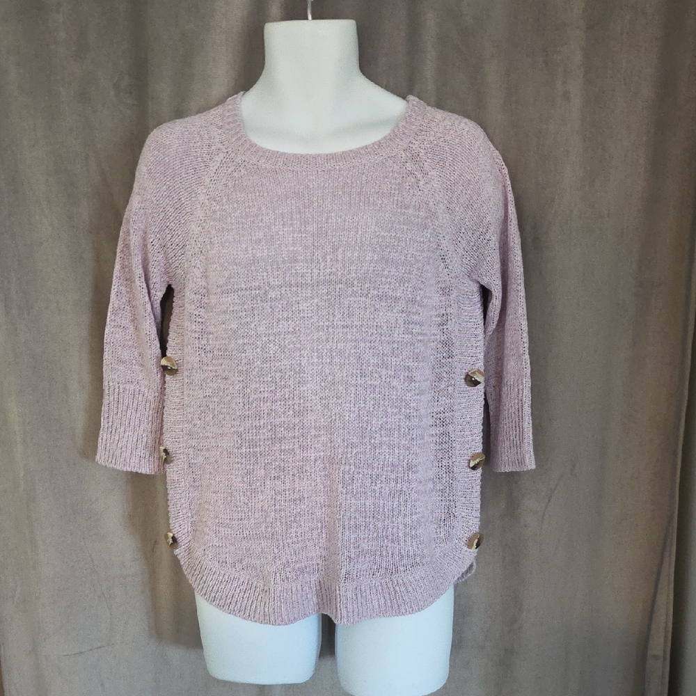 NWT Kismet Size Large Lavender Sweater with Side Buttons
